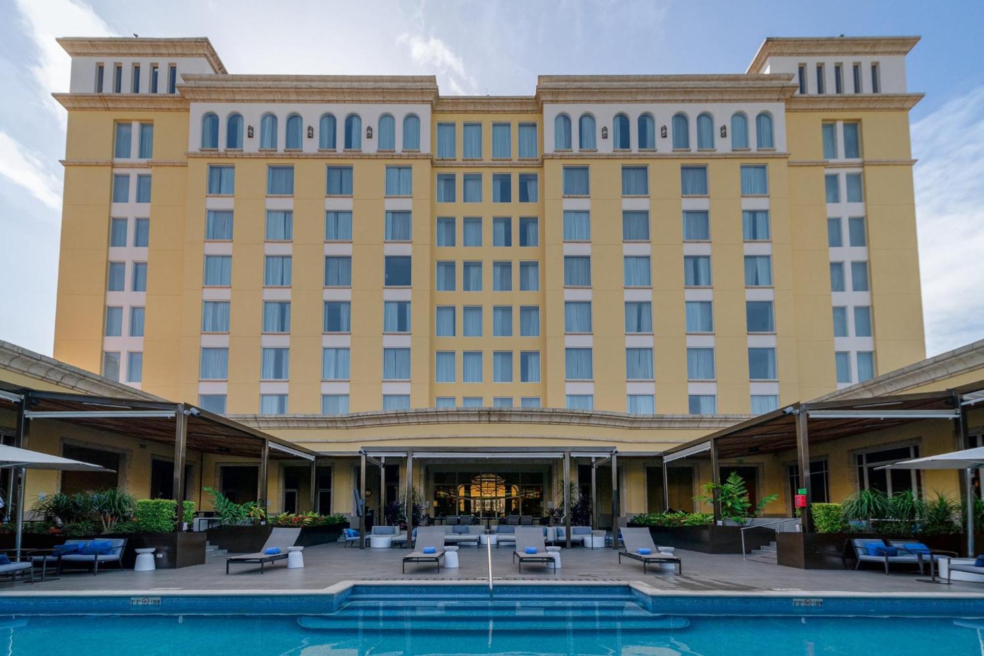 Intercontinental Tegucigalpa At Multiplaza Mall By Ihg Luaran gambar